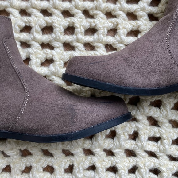 H&M Chelsea Boots - Picture 5 of 5